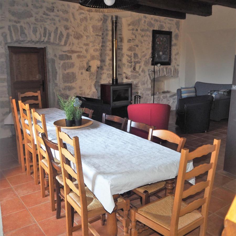 Domaine De Pradines Holiday home Lanuejols (Gard)