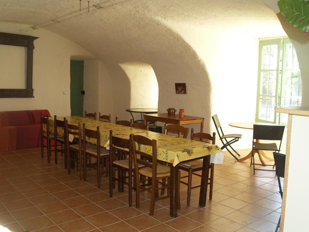Domaine De Pradines